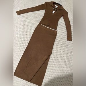 House of Harlow Skirt and Long Sleeve Set XS